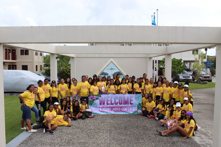 Young ladies from Guam and across Micronesia visit Palau Aquarium